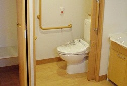 居室トイレ そんぽの家S 万博公園Ⅱ(サービス付き高齢者向け住宅(サ高住))の画像