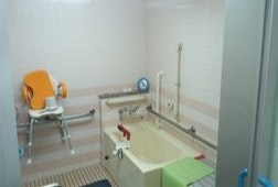 浴室 そんぽの家豊中南曽根(有料老人ホーム[特定施設])の画像