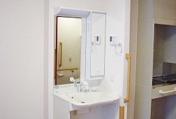 居室洗面キッチン そんぽの家真田山(有料老人ホーム[特定施設])の画像