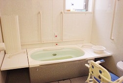 浴室 そんぽの家新石切(有料老人ホーム[特定施設])の画像