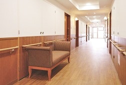 廊下 そんぽの家平野長吉(有料老人ホーム[特定施設])の画像