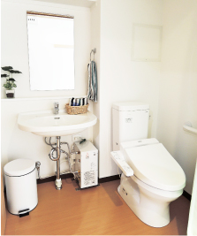 居室内トイレ ケアホーム加美(住宅型有料老人ホーム)の画像