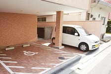 駐車場 スーパー・コート堺神石(有料老人ホーム[特定施設])の画像