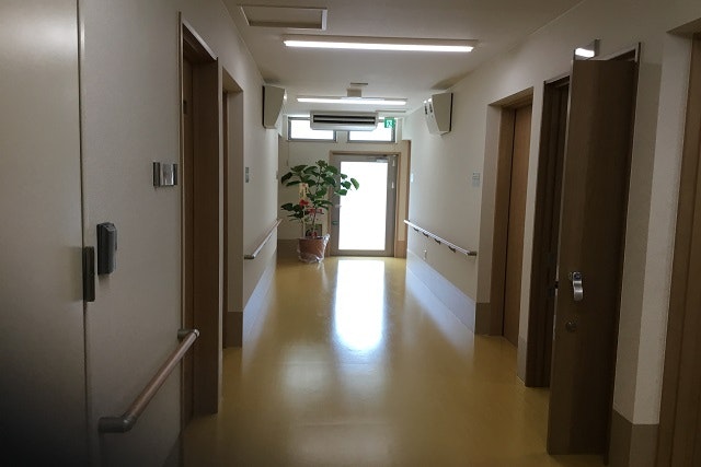 廊下 鶴寿亭(サービス付き高齢者向け住宅(サ高住))の画像