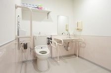 共用トイレ スーパー・コート川西加茂(有料老人ホーム[特定施設])の画像