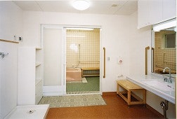 浴室 そんぽの家川西鶴之荘(有料老人ホーム[特定施設])の画像