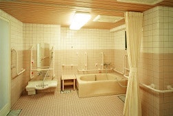 浴室 そんぽの家兵庫柳原(有料老人ホーム[特定施設])の画像