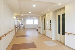 廊下 そんぽの家S東古松(サービス付き高齢者向け住宅(サ高住))の画像