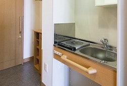 居室キッチン そんぽの家岡山平田(有料老人ホーム[特定施設])の画像
