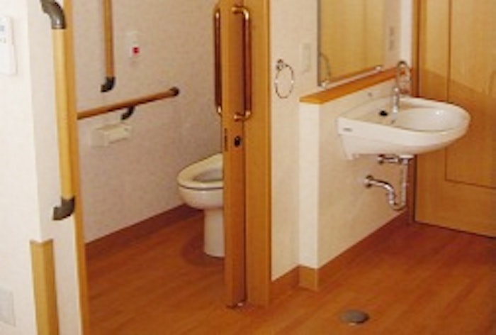 居室トイレ洗面台 そんぽの家西岡山(有料老人ホーム[特定施設])の画像