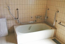 浴室 そんぽの家南岡山(有料老人ホーム[特定施設])の画像