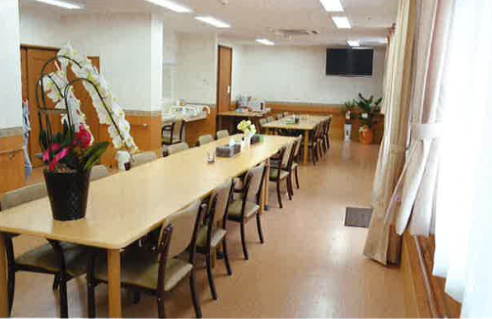 食堂兼機能訓練室 すばる参番館(住宅型有料老人ホーム)の画像